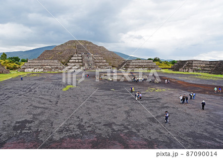 ラテンアメリカ最大の都市遺跡、メキシコのテオティワカン Teotihuacan 87090014