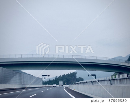 A Vanishing road in the Industry area of Expressway in Japan       87096380