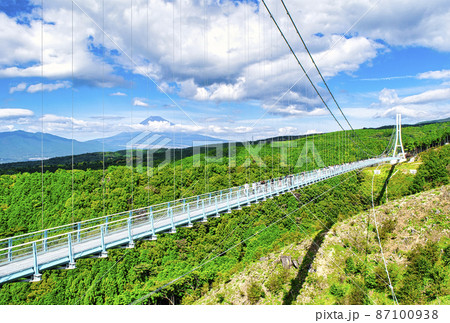 三島スカイウォーク　全長400mの日本一長い吊橋 87100938