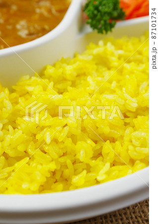 ターメリックライスとカレー ターメリックライスとカレー 87101734