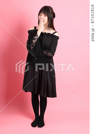 Cute Gothic Girl Cute Gothic Girl 87101819