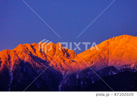 冬のモルゲンロート 中央アルプス仙厓嶺 冬のモルゲンロート 中央アルプス仙厓嶺 87102020