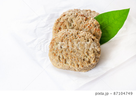 焼くだけ簡単ハンバーグ 焼くだけ簡単ハンバーグ 87104749