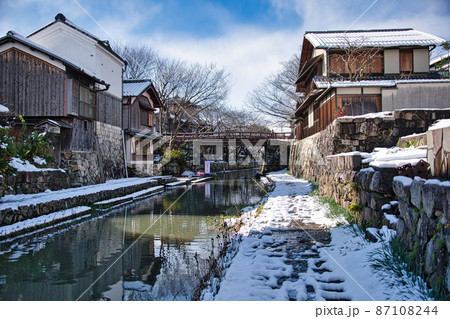 八幡堀雪景色　2021年12月 87108244