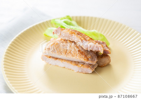 豚ロースの味噌漬け焼き 87108667