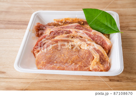 豚肉の味噌漬け 87108670