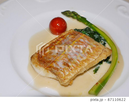 イトヨリのソテー 87110622