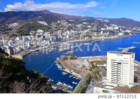 【静岡県】熱海温泉街と高速船イルドバカンス号 【静岡県】熱海温泉街と高速船イルドバカンス号 87112713