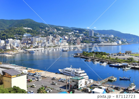 【静岡県】熱海温泉街と高速船イルドバカンス号 87112723