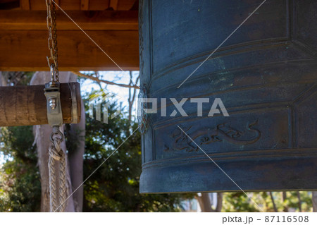 神社の鐘 87116508