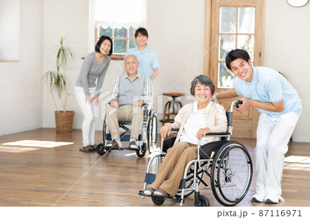 老人ホームイメージ 87116971