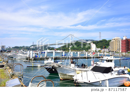 関門橋、門司港付近と下関付近と関門海峡の風景 関門橋、門司港付近と下関付近と関門海峡の風景 87117587