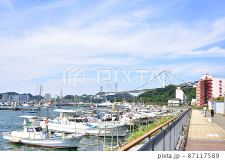 関門橋、門司港付近と下関付近と関門海峡の風景 関門橋、門司港付近と下関付近と関門海峡の風景 87117589
