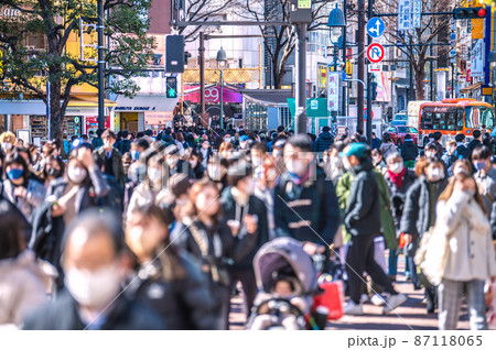 日本の東京都市景観 BA.2市中感染…全国死亡271人過去最多昨日。重床使用率32.7%=18日渋谷 日本の東京都市景観 BA.2市中感染…全国死亡271人過去最多昨日。重床使用率32.7%=18日渋谷 87118065