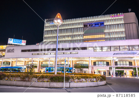 《東京都》吉祥寺駅前・都市風景 87118585