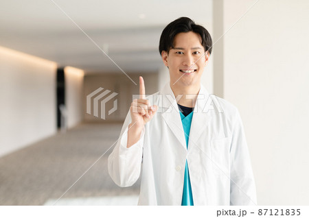 医療イメージ 若い男性医師 撮影協力:LINK FOREST 医療イメージ 若い男性医師 撮影協力:LINK FOREST 87121835