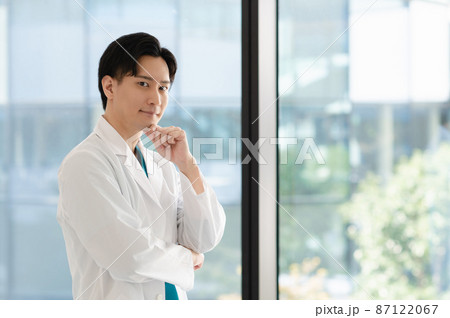 医療イメージ 若い男性医師 撮影協力:LINK FOREST 医療イメージ 若い男性医師 撮影協力:LINK FOREST 87122067