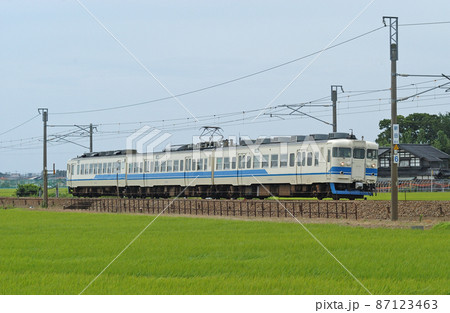 北陸本線　美川－加賀笠間　JR西日本　413系　B04編（金沢） 87123463