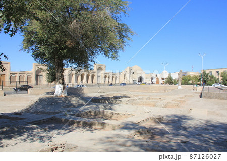 ウズベキスタンのブハラ都市風景 87126027