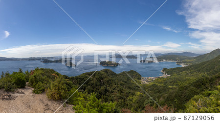 大島館山から見た来島海峡大橋(しまなみ海道)と周辺の自然風景 大島館山から見た来島海峡大橋(しまなみ海道)と周辺の自然風景 87129056