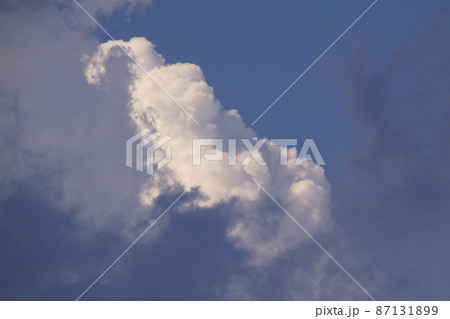 サンパウロの夏の雲　ブラジル 87131899