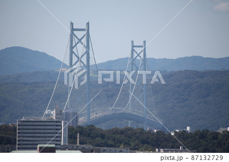 神戸学園南からの明石海峡大橋をズーム撮影 87132729