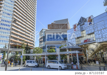 武蔵小山 駅前の街並みと商店街パルム 東京都品川区 武蔵小山 駅前の街並みと商店街パルム 東京都品川区 87133597