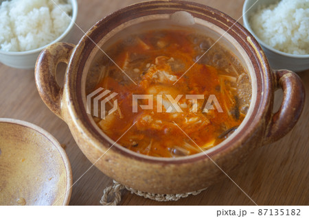 酸辣湯（サンラータン、スーラータン） 87135182