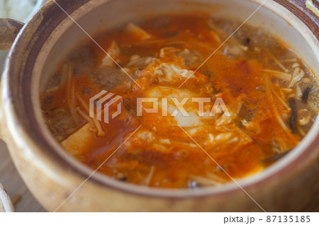 酸辣湯（サンラータン、スーラータン） 87135185