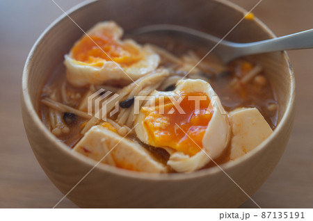 酸辣湯（サンラータン、スーラータン） 87135191