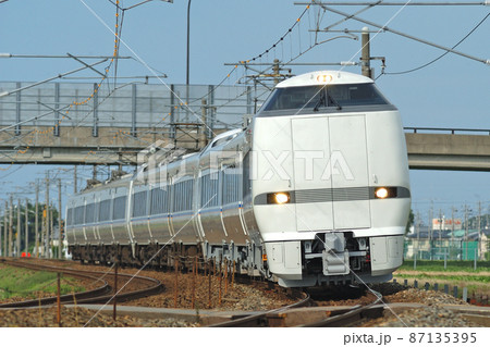 北陸本線　加賀笠間－美川　JR西日本　683系　S29＋S22＋S04編成（金沢）　しらさぎ 87135395