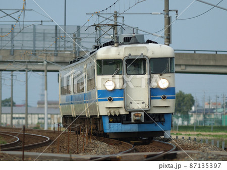 北陸本線　加賀笠間－美川　JR西日本　475系　A24編成（金沢） 87135397