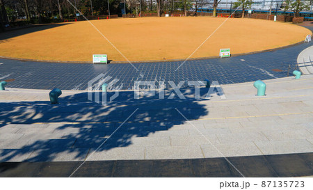 埼玉県川口市のJR東日本の川口駅とその周辺の風景（2022年2月撮影） 87135723