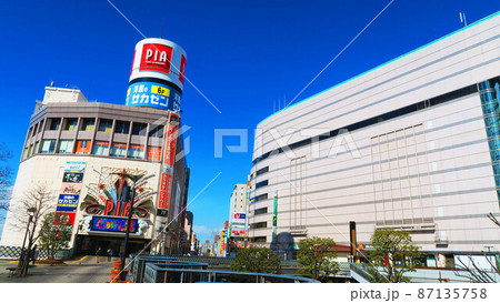 埼玉県川口市のJR東日本の川口駅とその周辺の風景（2022年2月撮影） 87135758