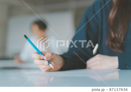 試験・授業 87137636