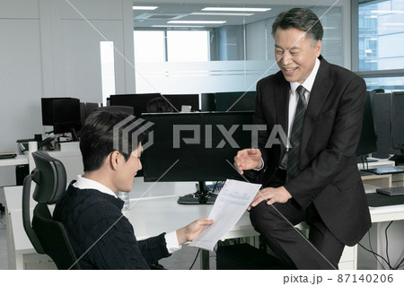 business concept asian korean old and young two men, different generations male man boss and employee concept, talking about works 87140206