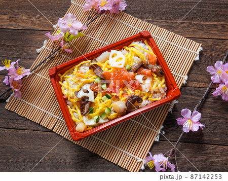 3月のちらし寿司 3月のちらし寿司 87142253
