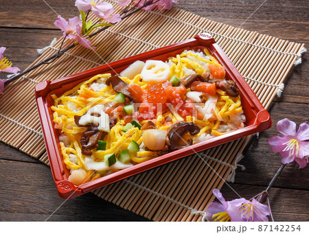 3月のちらし寿司 87142254