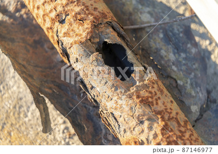 腐食した電線管 腐食した電線管 87146977