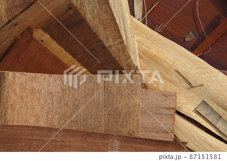 close-up of wood plank surface 87151581