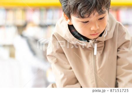 子供 ライフスタイル 男の子 87151725