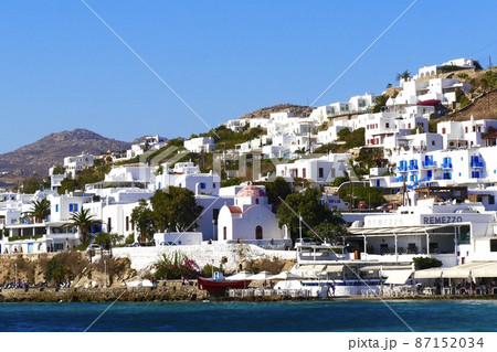 ミコノス島の白い家々 87152034