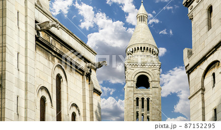 Basilica of the Sacred Heart of Paris, commonly known as Sacre-Coeur Basilica, located in the Montmartre district of Paris, France 87152295