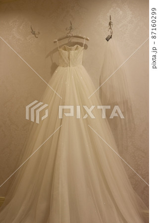 結婚式、ウェディングドレス、ベール、白、アロヒナリノ、alohina rino 87160299