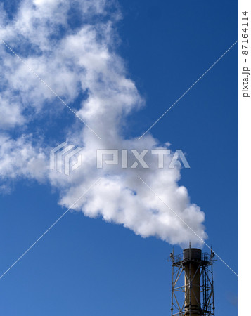煙突と煙 87164114