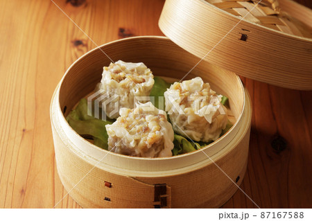 豚肉を使った蒸し焼売 87167588