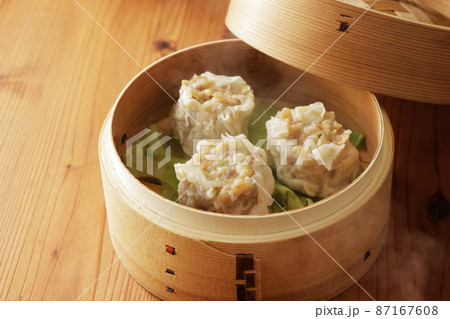 豚肉を使った蒸し焼売 87167608