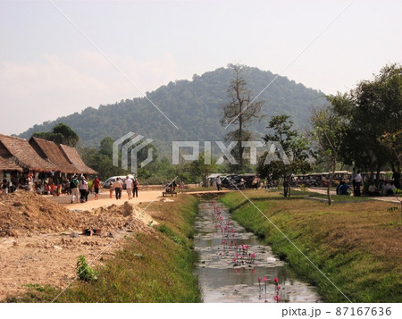 カンボジア、シェムリアップのバンテアイスレイ。 87167636