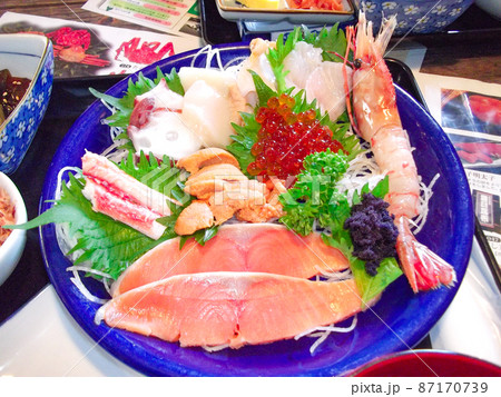 北海道羅臼町・純の番屋の刺身定食 87170739