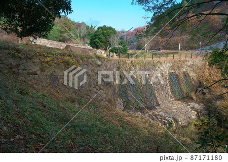 江戸時代に築かれた砂防ダム・堂々川砂留群の堂々川迫山砂留　広島県福山市神辺町 87171180